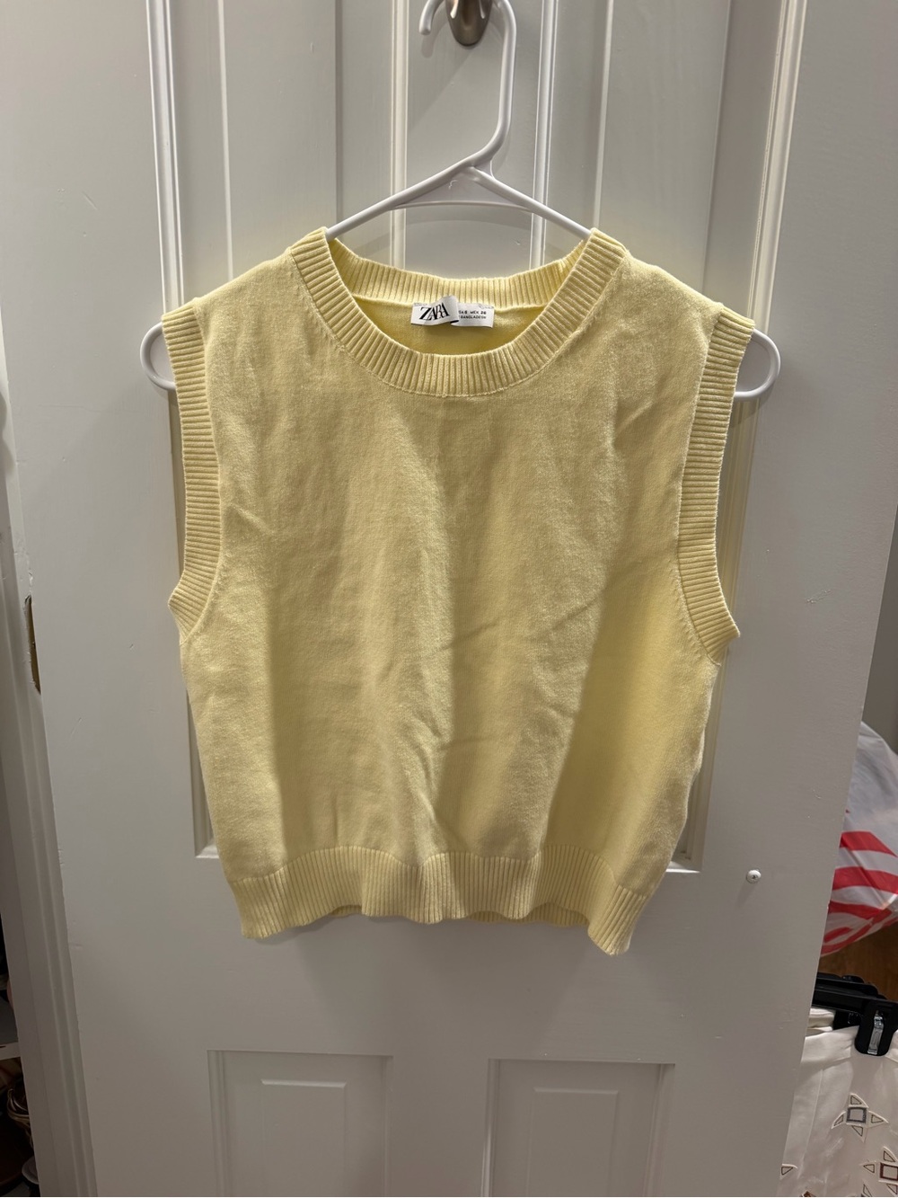 Zara Pale Yellow Crewneck Knit Top
